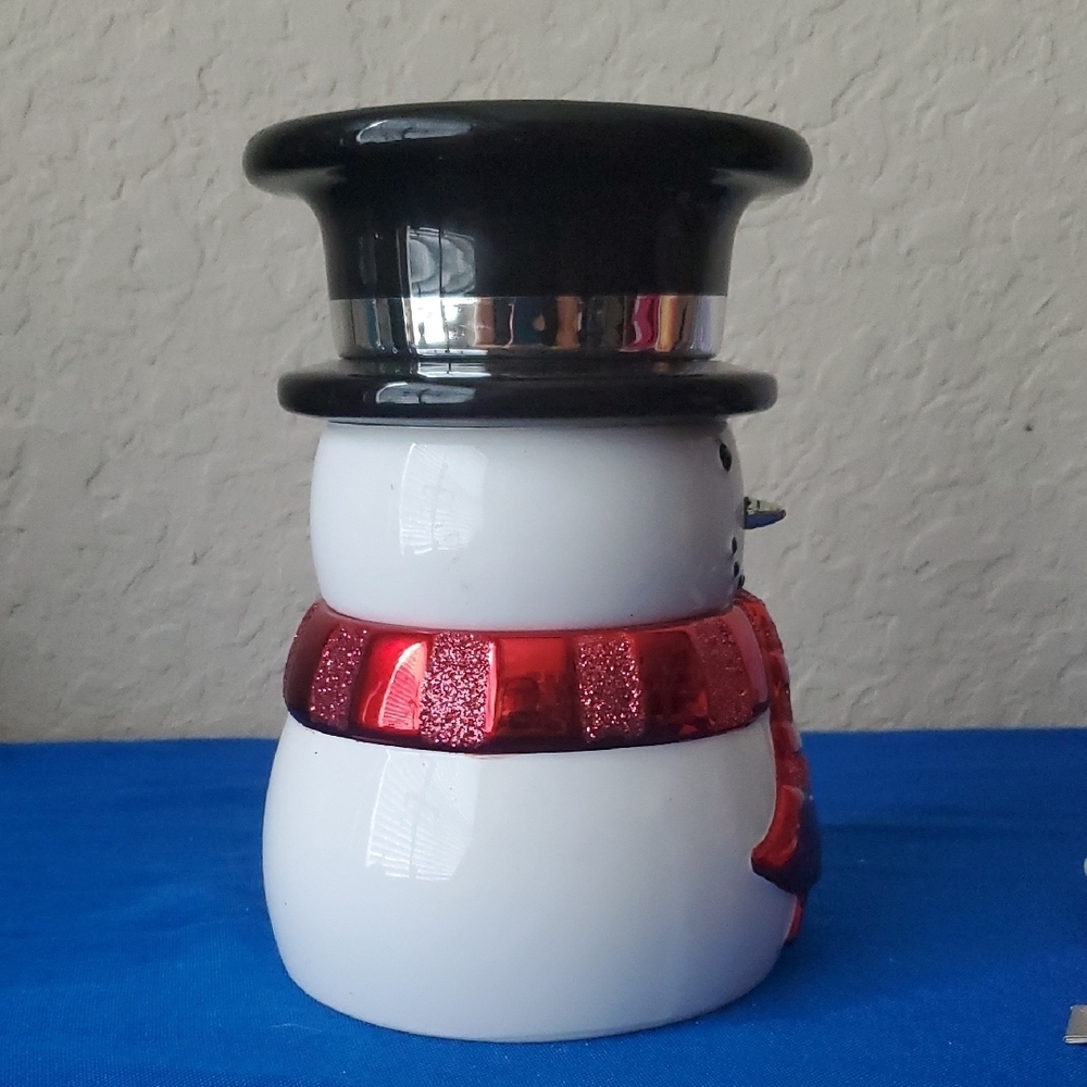 Festive Snowman Ceramic Decor with Red Scarf - Picture 4 of 6